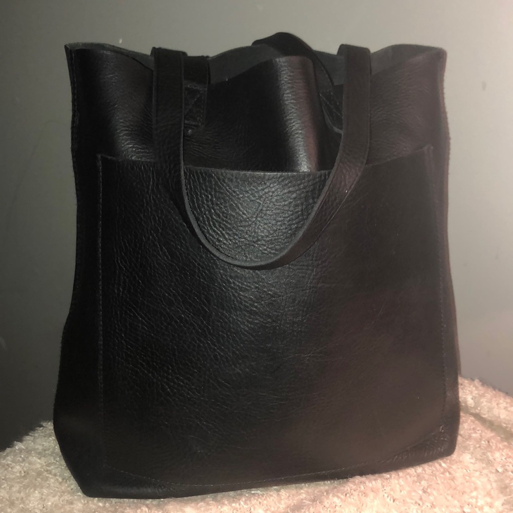 Madewell transport leather tote
